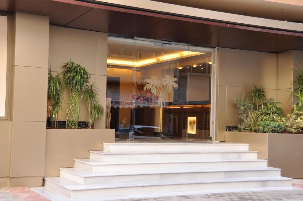 Orient Prince Hotel Beirut Exterior photo