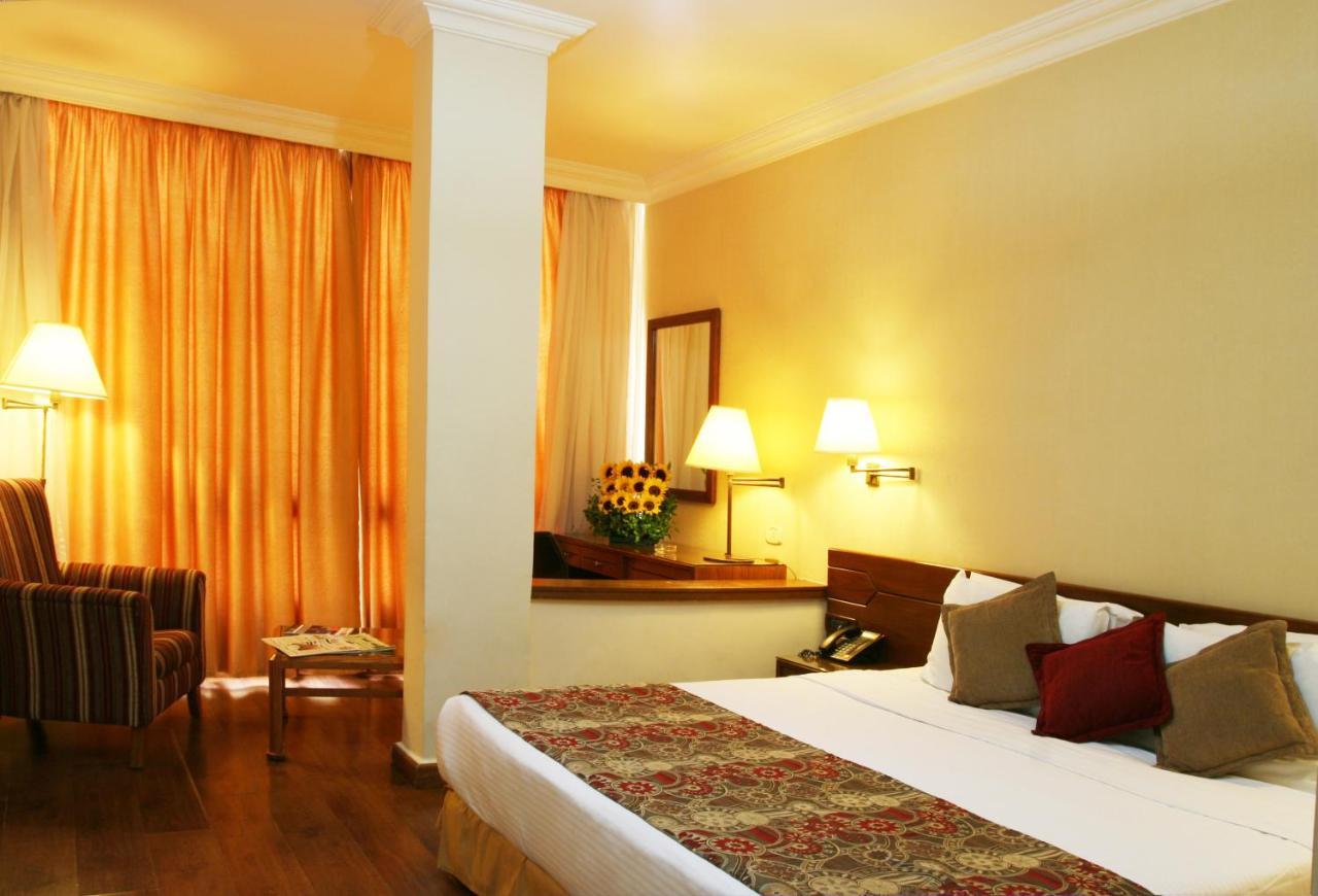 Orient Prince Hotel Beirut Exterior photo