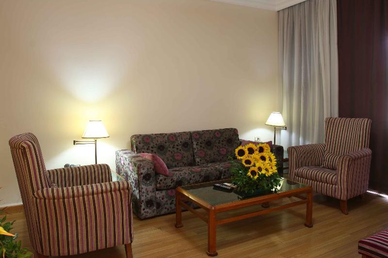 Orient Prince Hotel Beirut Exterior photo