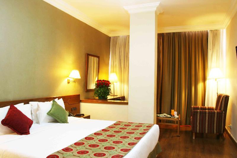 Orient Prince Hotel Beirut Exterior photo